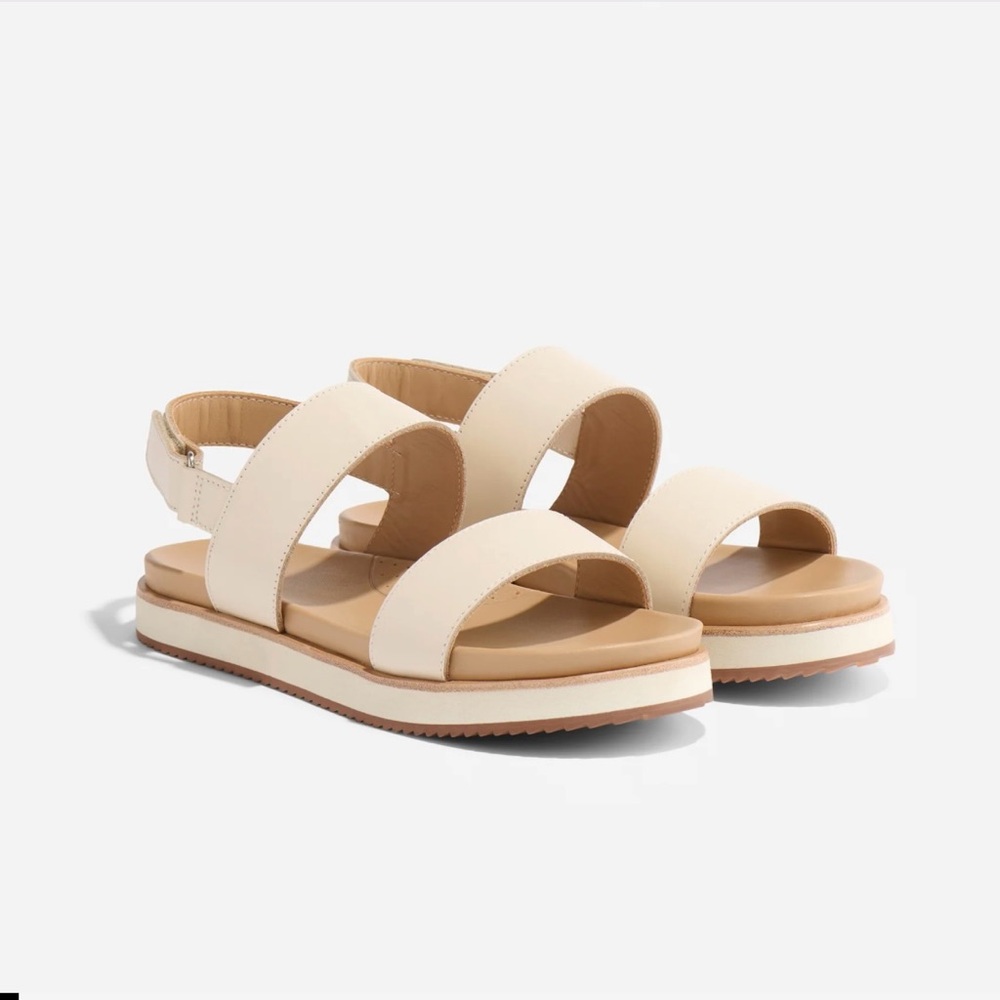 Nisolo Cream Tan Sandals with Minimalist Design